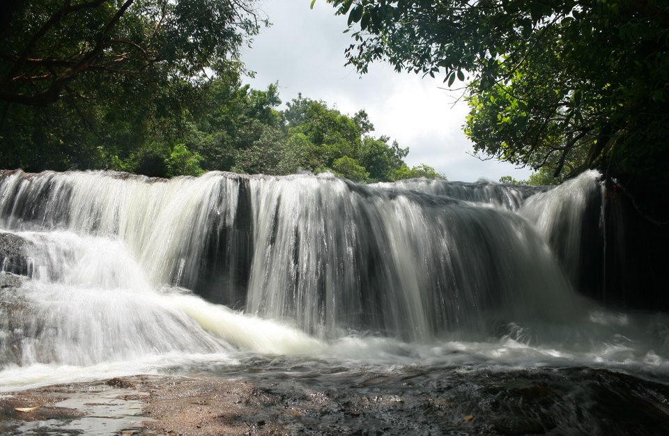 1492763958-du lich phu quoc - suoi da ngon1