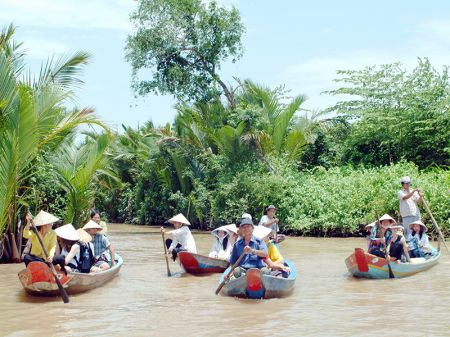 TOUR MIỀN TÂY 1 NGÀY_KDL VINH SANG_CHỢ NỔI CÁI BÈ 1 NGÀY